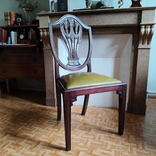 Chaise en acajou massif de
