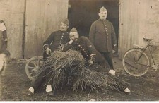 21 DIJON #MK53755 CARTE PHOTO MILITAIRE REGIMENT ARTILLERIE VELO