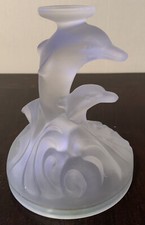 statuette dauphin, en verre dépoli