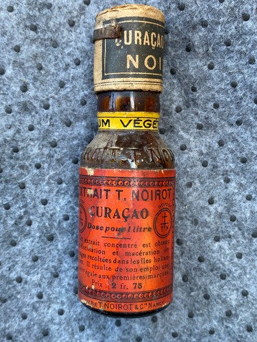 Bouteille dose curaçao noir