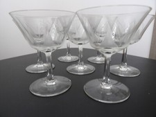 6 jolies coupes à Champagne anciennes