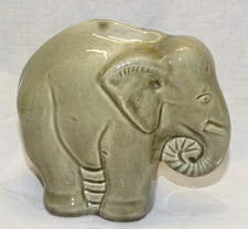 -ANCIENNE TIRELIRE A CASSER