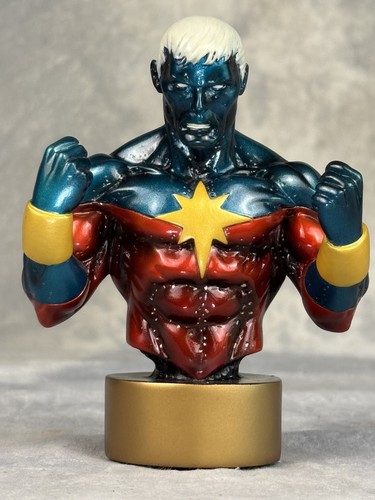 Captain marvel modern - captain, "modern