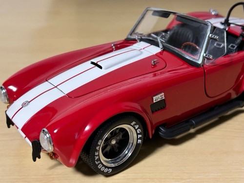 Shelby cobra 427 - 1/18,