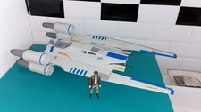 0211252 Figurine Star wars Hasbro vaisseau rogue one rebel U-wing fighter