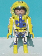 PLAYMOBIL FIGURINE ASTRONAUTE
