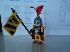 PLAYMOBIL vintage médiéval chevaliers soldats capitaine du set 3653 de 1993 #1