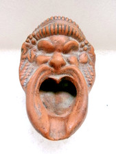 Cendrier décoratif en terre