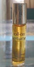 ROLL ON PERFUME - 10 ML SB de