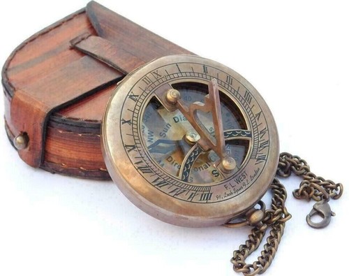 Ancienne boussole nautique - , en