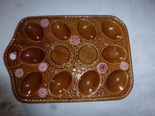 plat présentoir à oeufs en