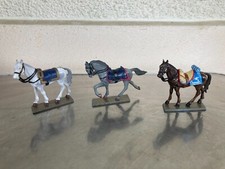 3 CHEVAUX STARLUX FIGURINES EN