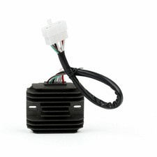 Régulateur de tension pour