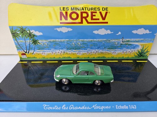 Norev rare couleur verte