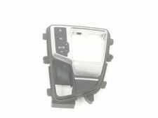 8W1713111C garniture levier de