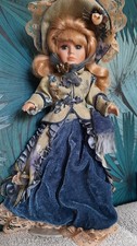 poupee de porcelaine de