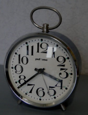 Réveil ancien PERFORMER  mécanique bleu canard chiffres noirs fond blanc