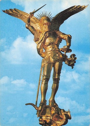Mont saint michel statue - 50, le