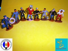 LOT DE 8 PERSONNAGES  STARLUX