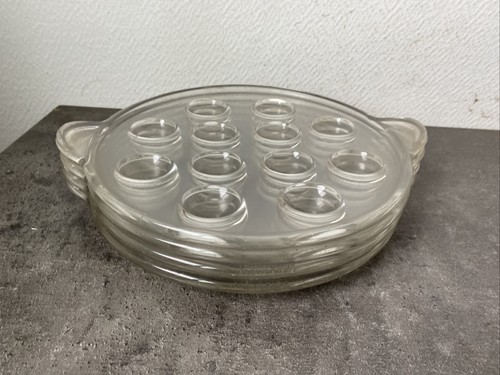 Anciens plats assiettes à - anciens,