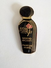 Pin's Parfum Luxe Paris Rose Noire Giorgio Valentini  Neuf