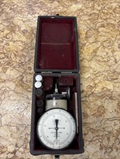 Tachymetre mécanique JACQUET, appareil fabrication Suisse complet avec coffret.