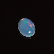 Cabochon d'opale de feu