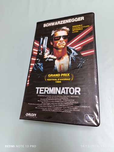 Vhs cassette terminator - cassette,
