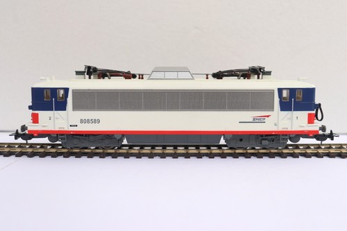 Locomotive électrique 8589 - locomotive,