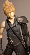 FIGURINE FINAL FANTASY VII