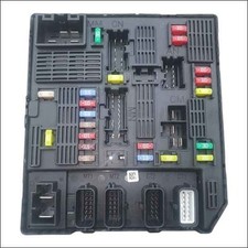 Bsm (boitier servitude moteur] code piece= 512867 Renault SCENIC III