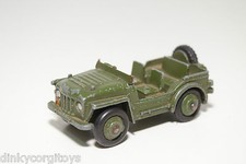 DINKY TOYS 674 AUSTIN CHAMP