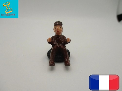 Dinky toys personnage - dinky, assis