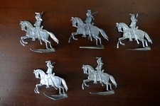 Plats d'étain 5 dragons ou