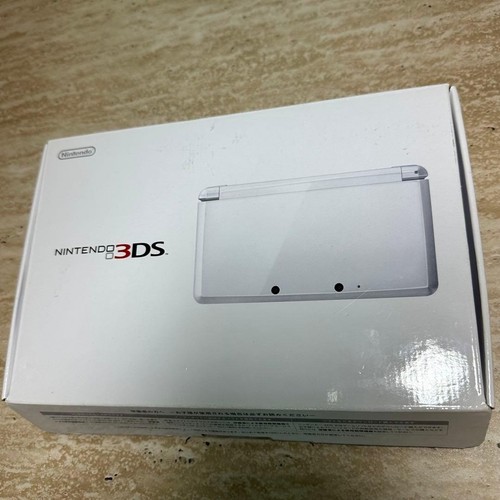 Nintendo 3ds pure white - nintendo,