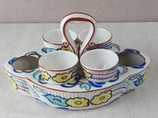 Ancien service à oeufs / porte coquetiers, en céramique, à identifier