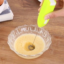 Batteur à œufs électrique