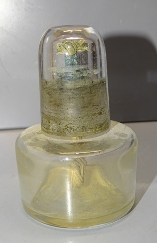 Ancienne lampe huile - a,