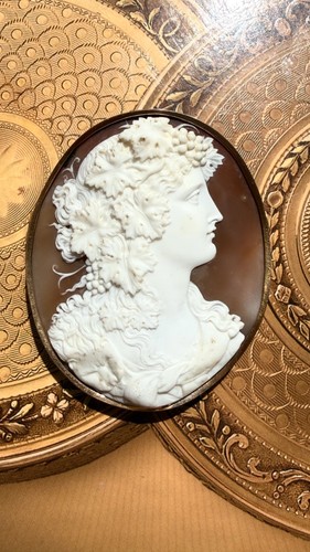 Broche camée ancienne - , en