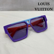LOUIS VUITTON Z1894E 1.1