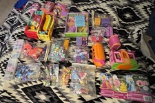 Polly Pocket Collection- See