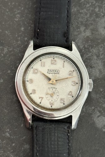 Ancienne montre mecanique - montre,