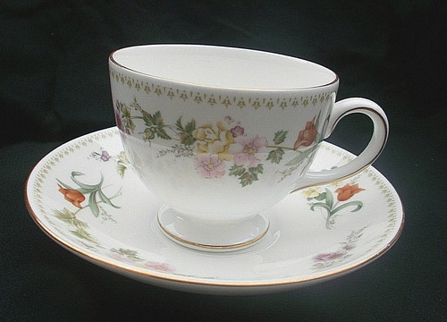 Tasse thé soucoupe - À, et