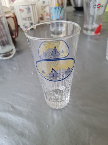 Verre ricard publicitaire - verre, a