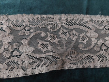 Dentelle ancienne soie largeur