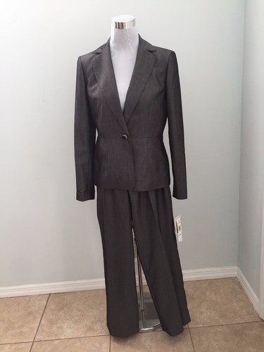 Nwt 240 jones new - $240, york