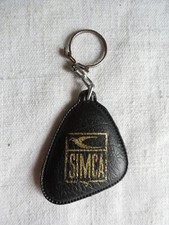 ANCIEN PORTE CLE SIMCA