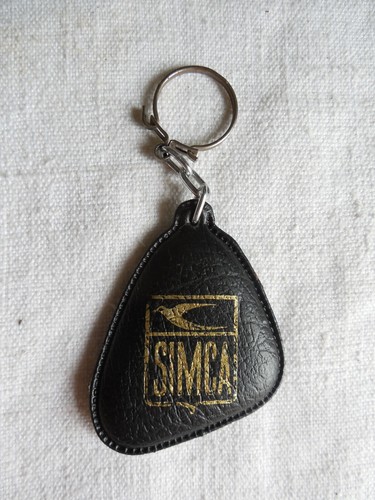 Ancien porte cle simca - cle,
