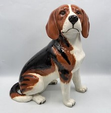 Sculpture grand chien Beagle