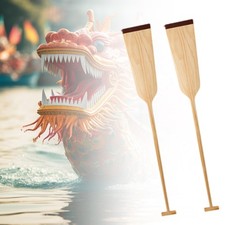 Pagaie de canoë en bois avec